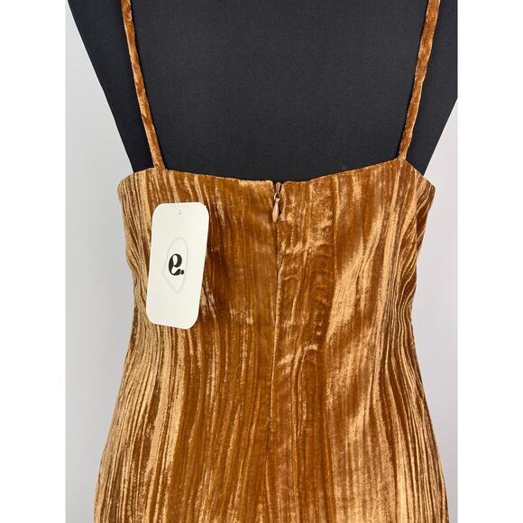 NWT Elodie Velvet Cami Mini Dress XS Clay Brown Crushed V-Neck - Picture 5 of 9
